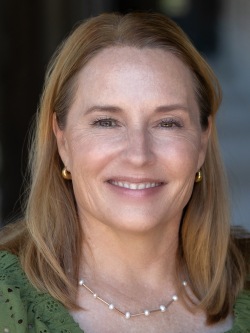 Alicia Cline